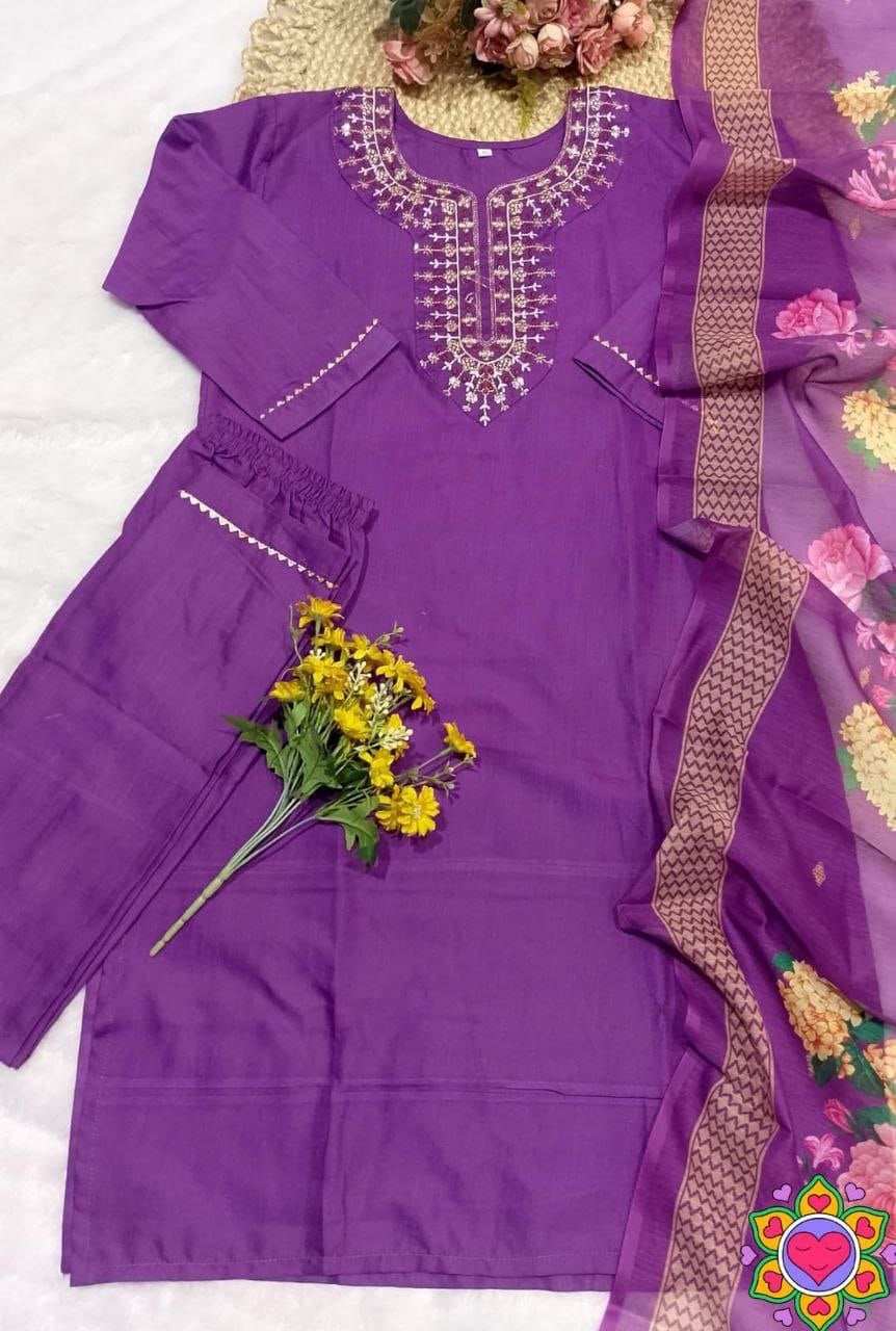 Punjabi "Dounisha" - Violet