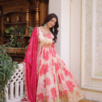 Anarkali Collection "Priya" - Beige/crème