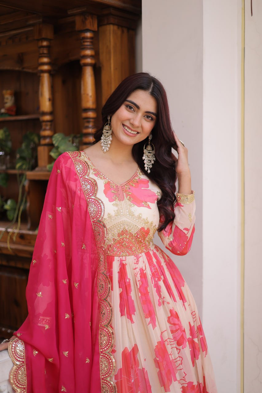 Anarkali Collection "Priya" - Beige/crème
