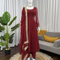 Anarkali  "Radhana" - Rouge bordeaux