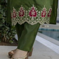 Punjabi "Neela" - Vert