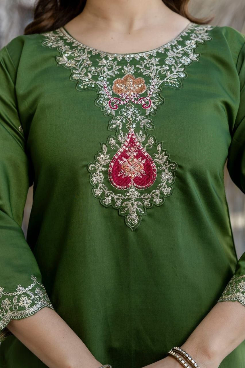 Punjabi "Neela" - Vert