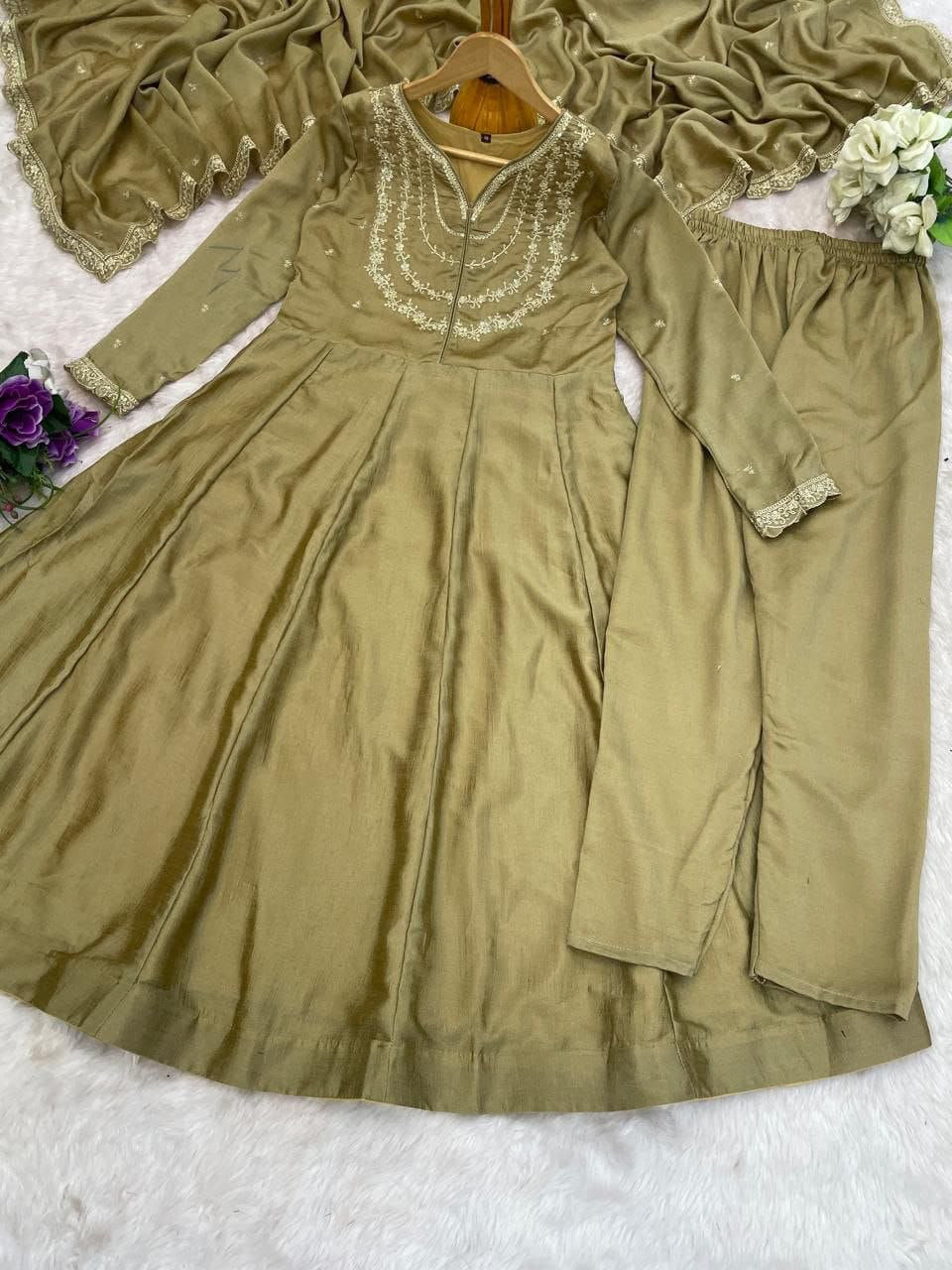 Anarkali Collection "Disha" - Kaki Doré