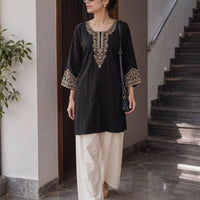 Punjabi "Dupta" - Noir
