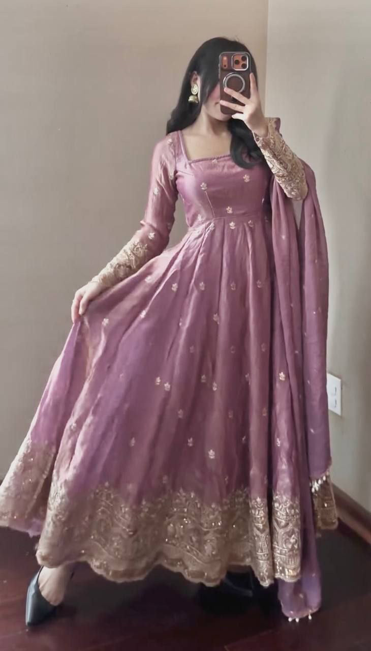 Anarkali/Robe Collection "Indra" - Lilas
