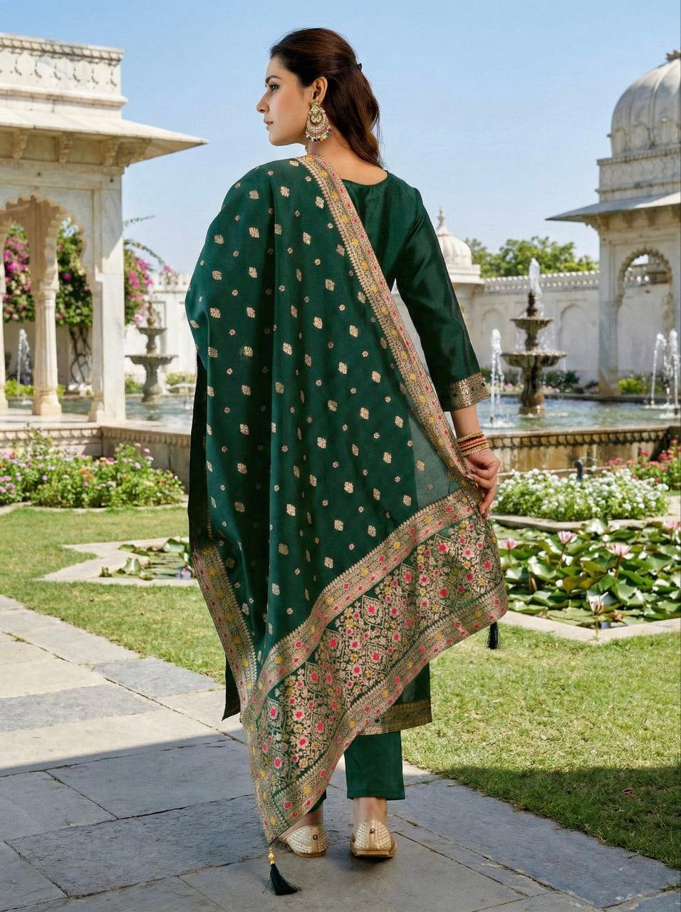 Punjabi "Sanya" - Vert