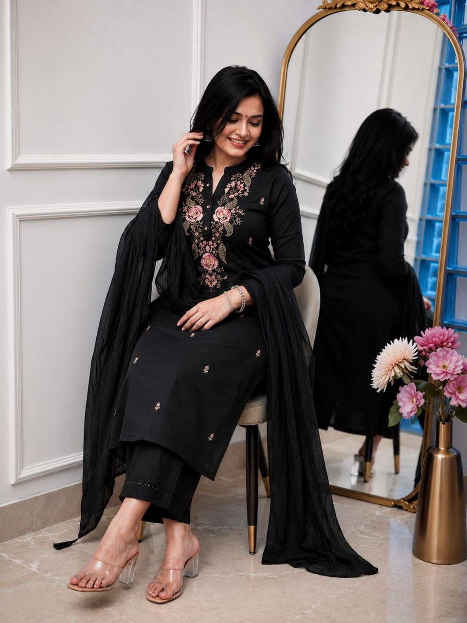 Punjabi "Dithya" - Noir