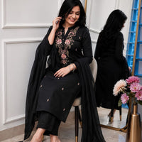 Punjabi "Dithya" - Noir