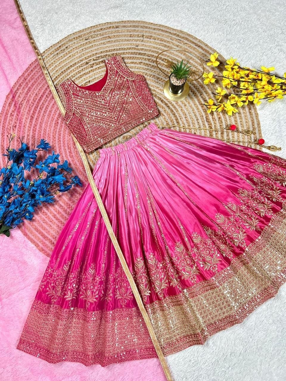 Lehenga Fille collection "Sounita" - Rose