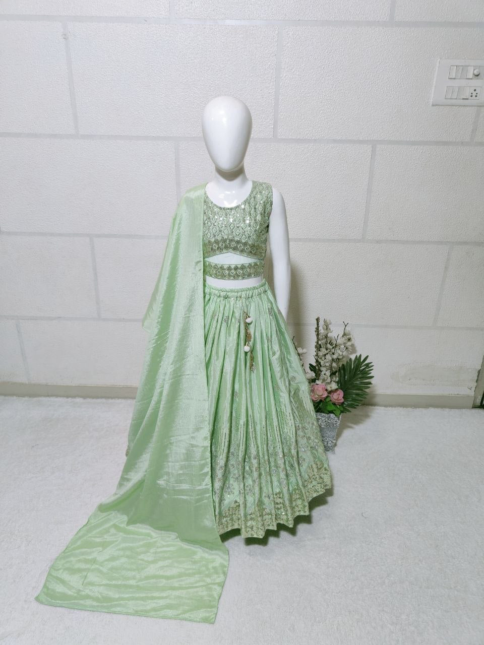 Lehenga Fille collection "Maya" - Vert menthe