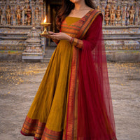 Anarkali Collection "Orneela" - Ocre doré satiné