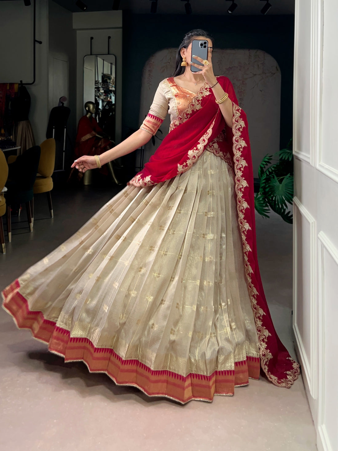 Lehenga collection "Vedaa" - Beige