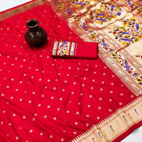 Sari "Redhani"