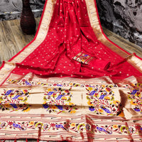 Sari "Redhani"