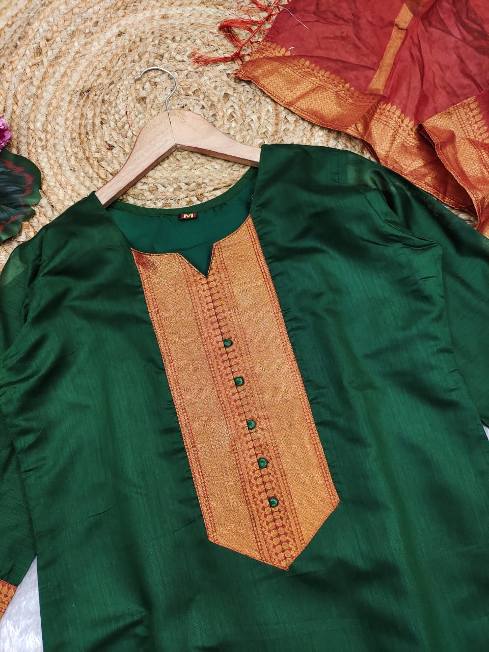 Punjabi "Dévy" - Vert emeraude