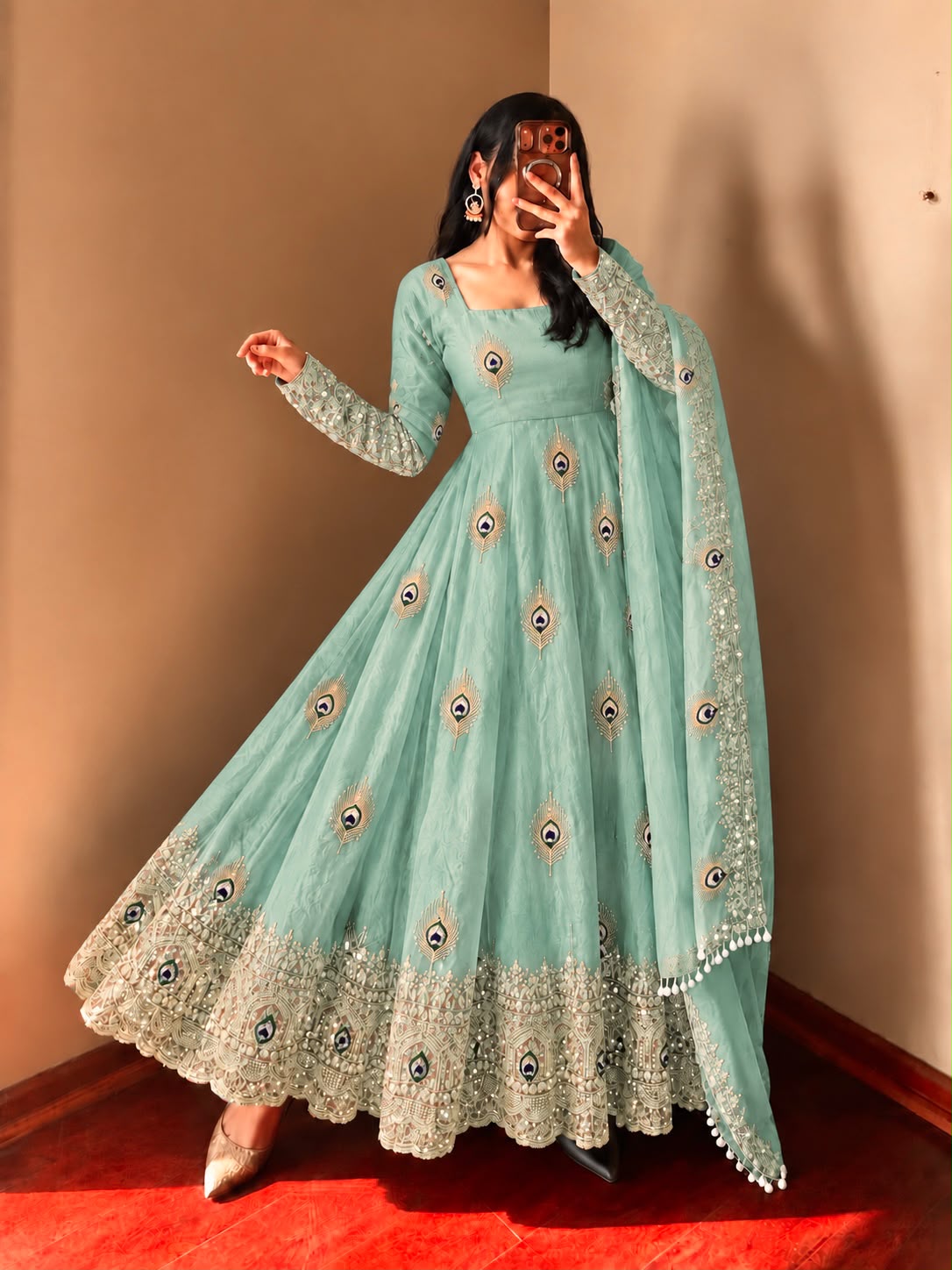 Robe Anarkali collection "Amesha"