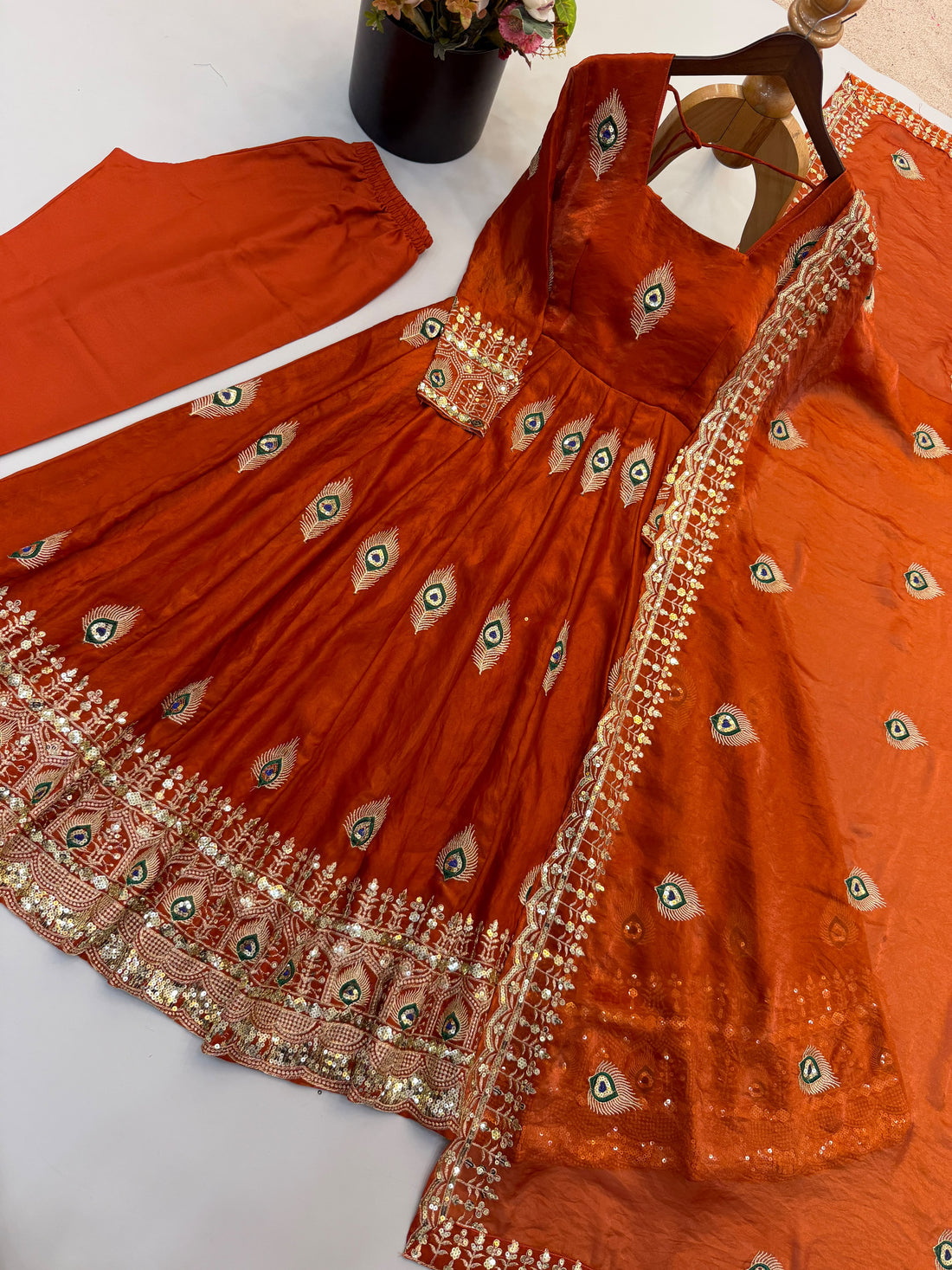 Robe Anarkali collection "Amesha"