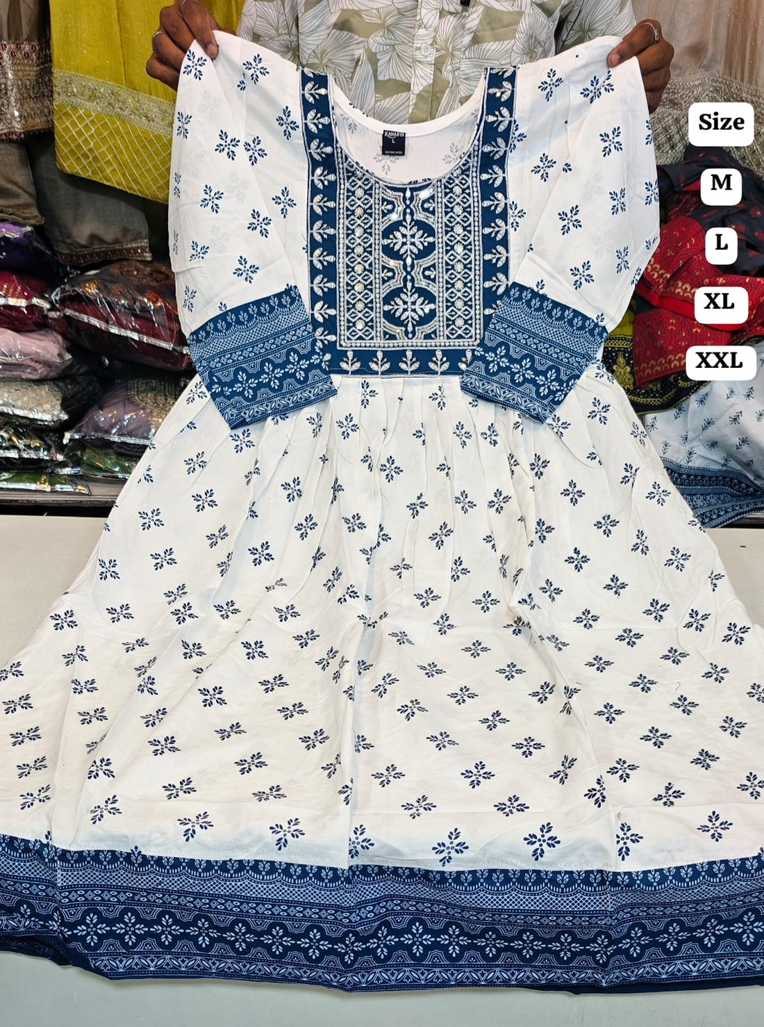Robe tunique Collection "Mendhana"  - Blanc