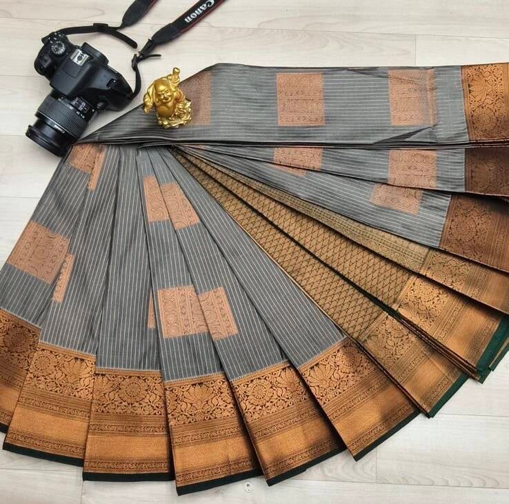 Sari Sohana - Gris