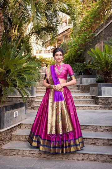 Lehenga collection "Mirudha" - Rose