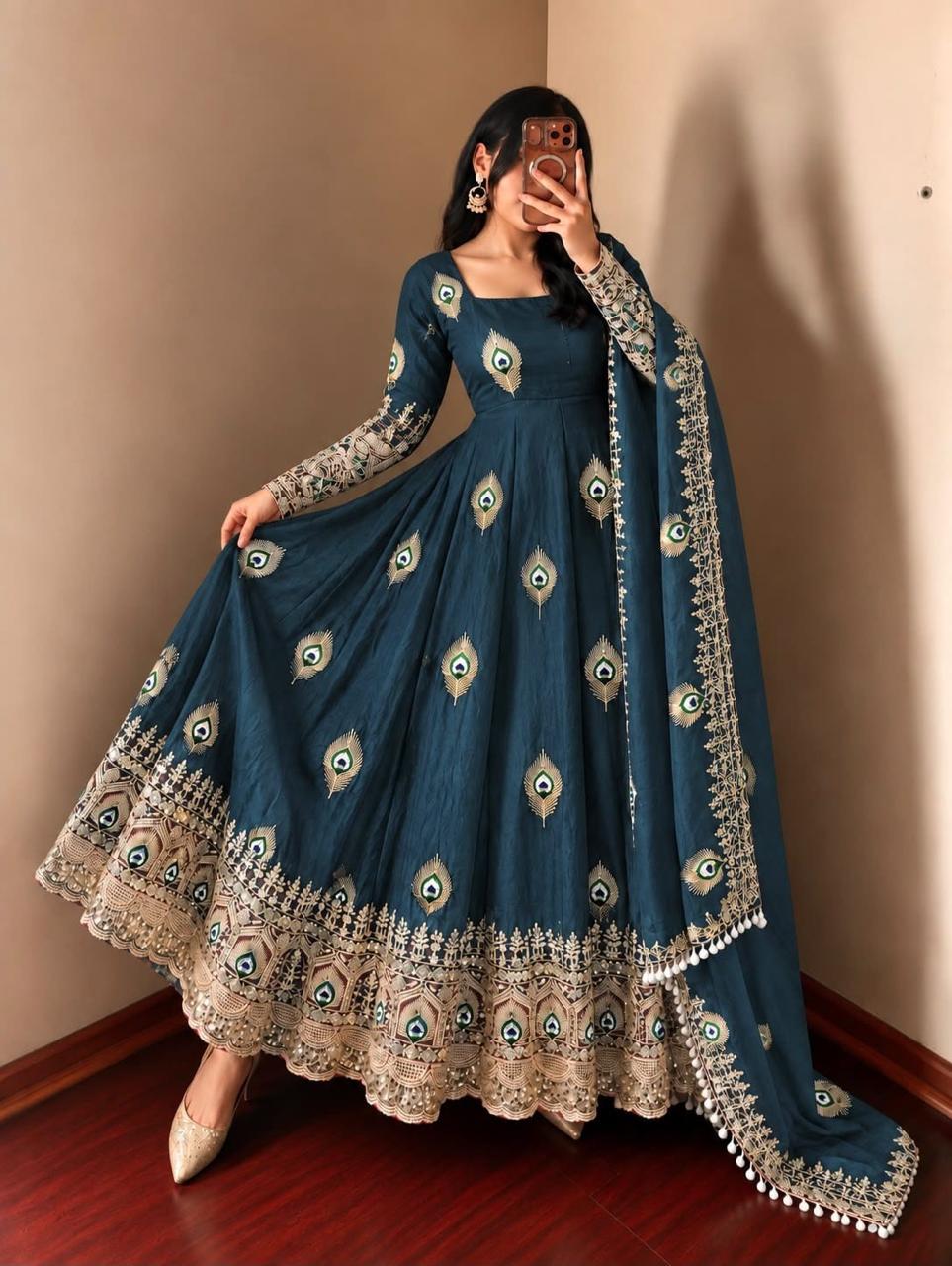 Robe Anarkali collection "Amesha" -Dispo dès le 24/09