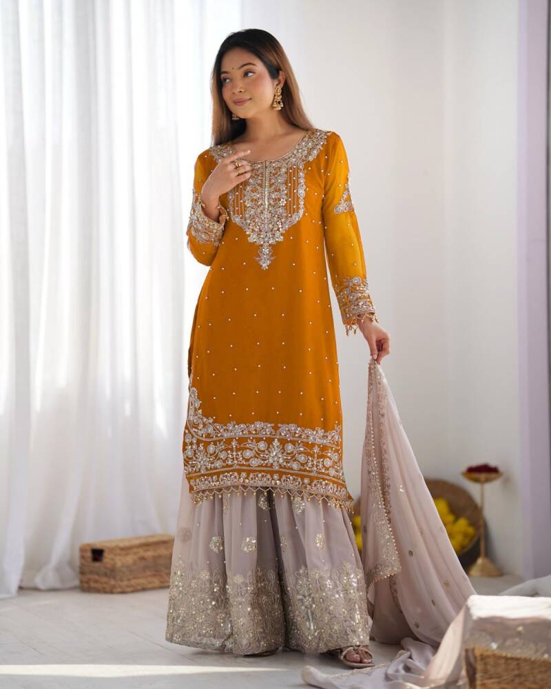 Punjabi Collection "Poujvali" - Jaune