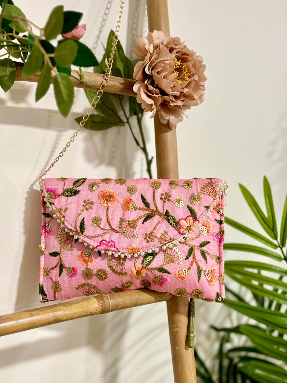 Sac pochette collection "chic"