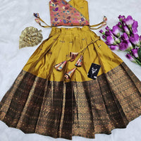 Lehenga Fille collection "Nirandjani" Bronze