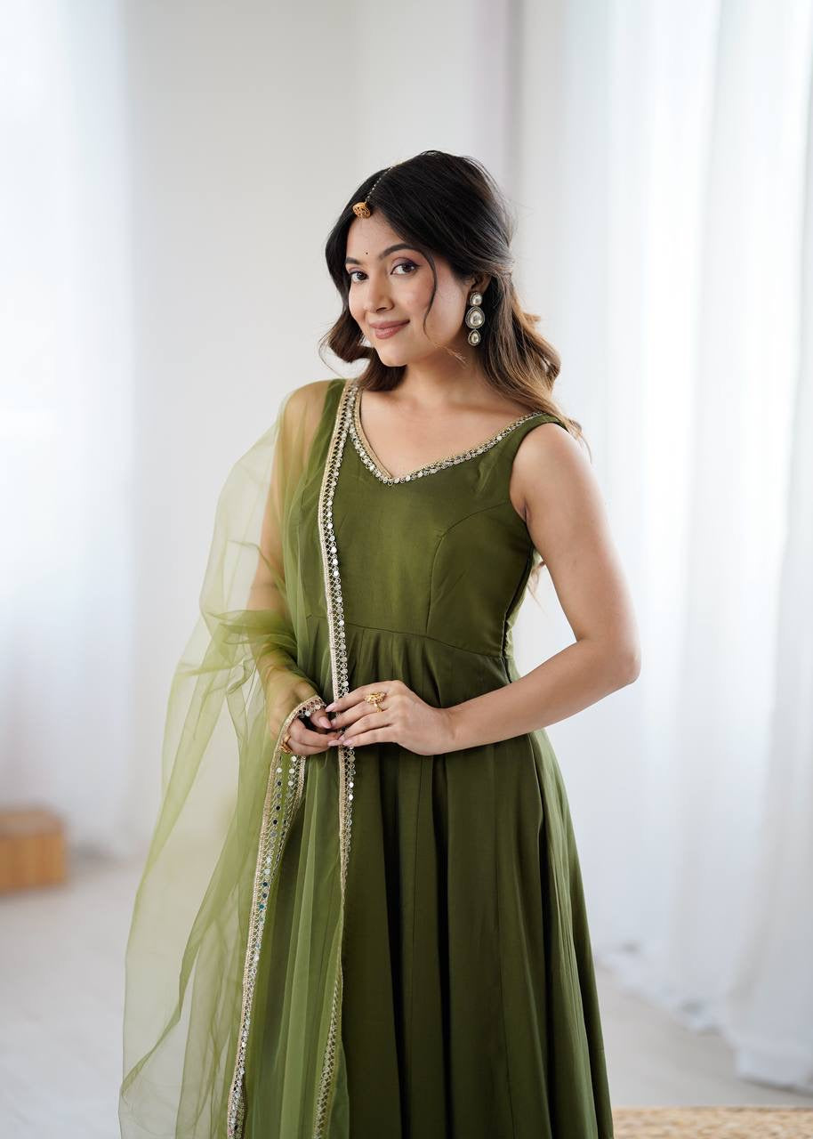Anarkali Collection "SaÏda" - Vert