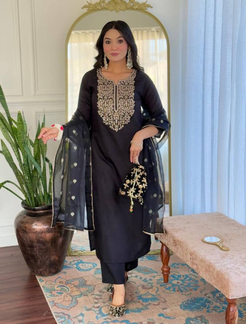 Punjabi Collection "Pari"