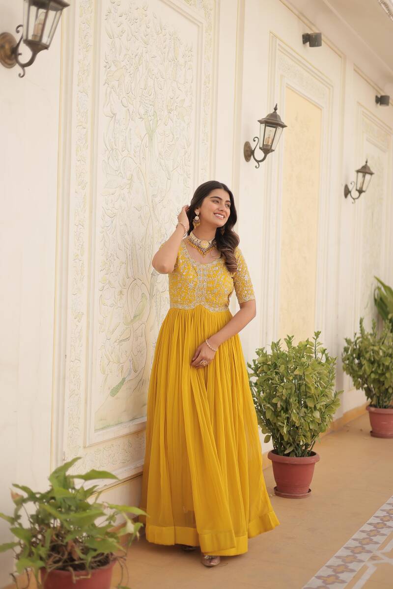 Anarkali/Robe Collection "Anarkali SWEETY 3" - Jaune