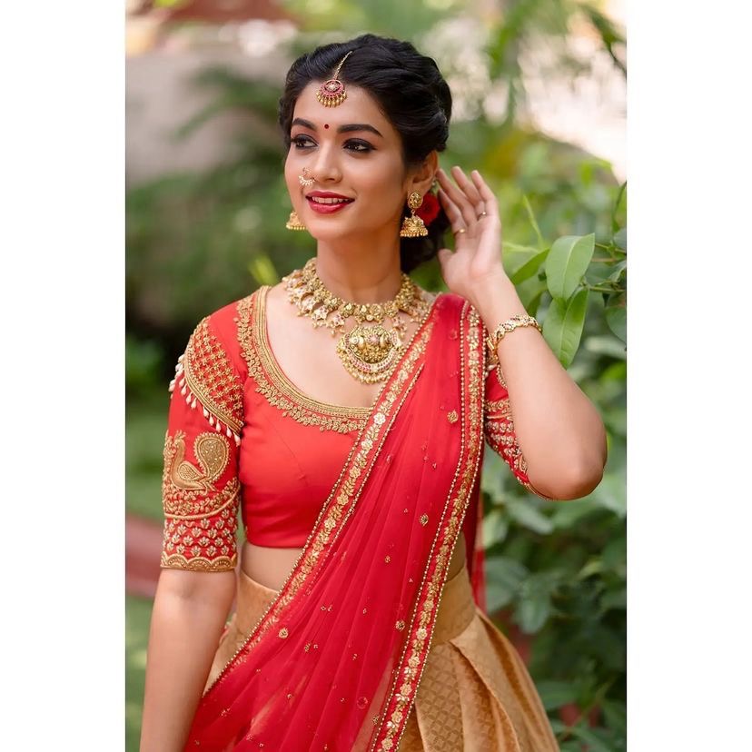Lehenga collection "Khadidja" - Doré/rouge