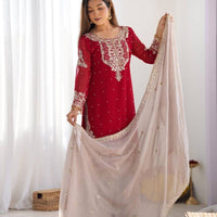 Punjabi Collection "Poujvali" - Rouge