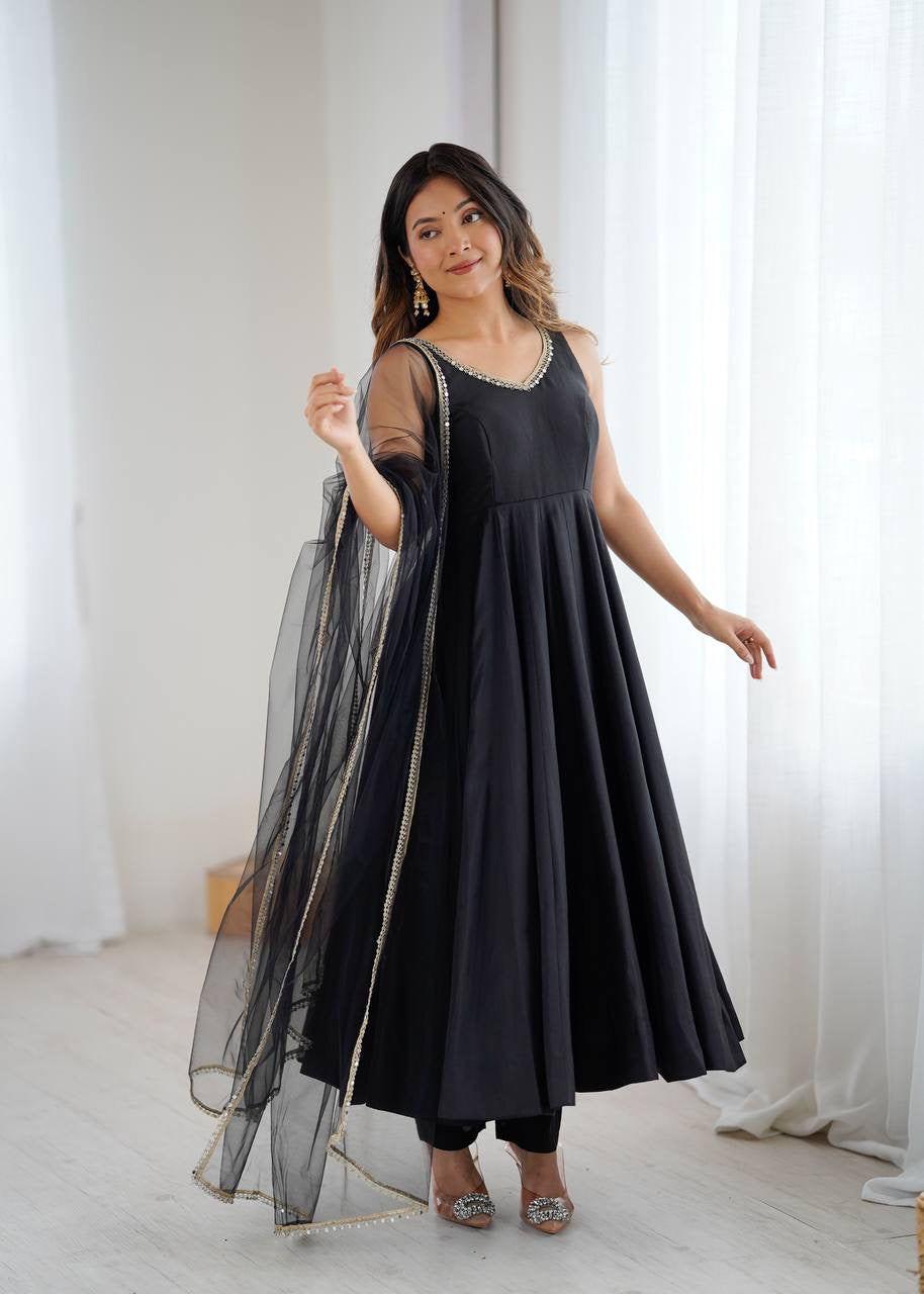 Anarkali Collection "SaÏda" - Noir