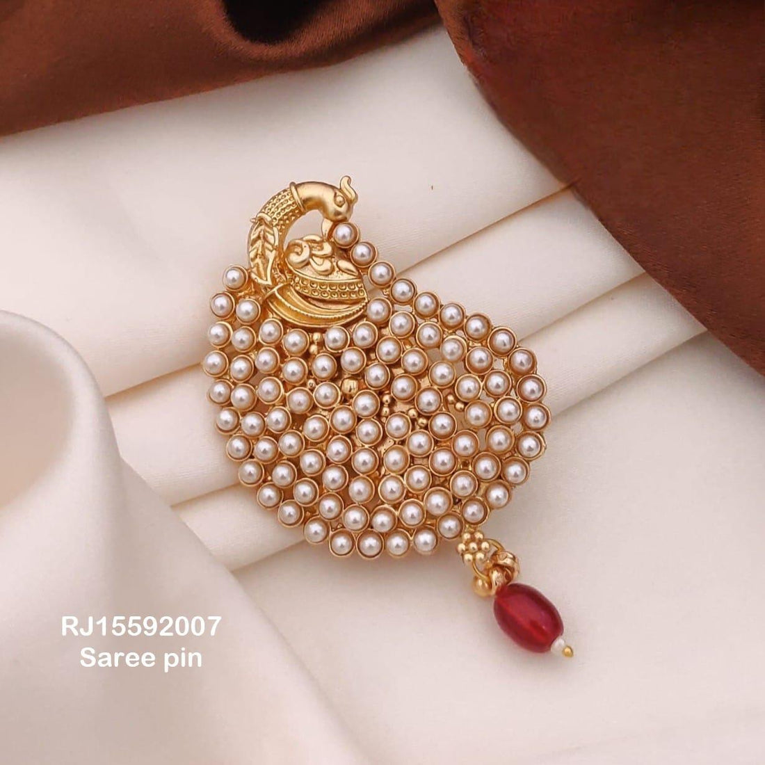 Broche RJ2007