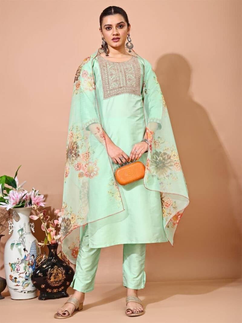 Punjabi Collection "Astany" - Vert