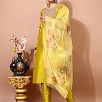 Punjabi Collection "Astany" - Jaune paille