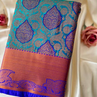 Sari Mayil