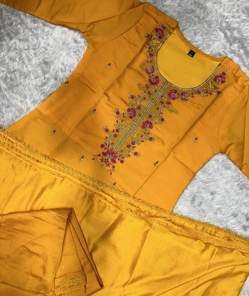 Punjabi Collection "Chanderi 2"  - Jaune