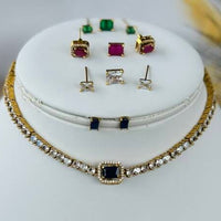 Parure ras de cou interchangeable
