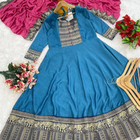 Robe Collection "Ajani" - Bleu