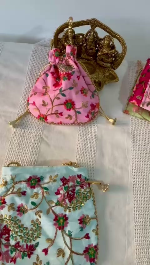 Sac pochette collection "chic"