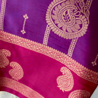 Sari "Dahena"