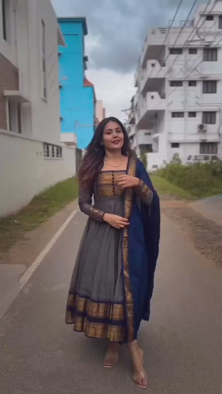 Anarkali Collection "Anika" - Gris